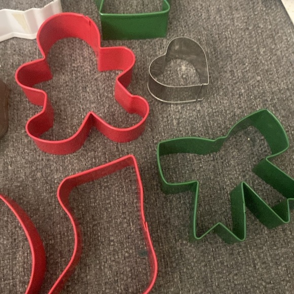 Set of 13 metal cookie cutters preowned F5 - Picture 4 of 6